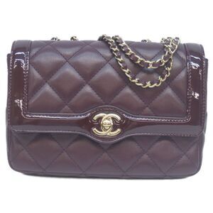 Chanel As5048 Bordeaux Lambskin X Patent Ghardware Mini Matelasse 20 Single